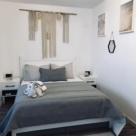 Fermaki - Adults Only