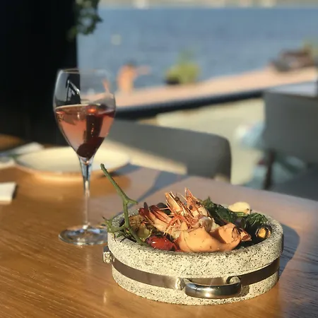 Fermaki - Adults Only * Urla