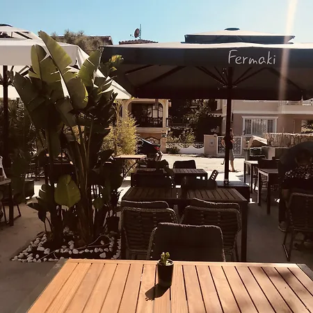 Fermaki - Adults Only أورلا